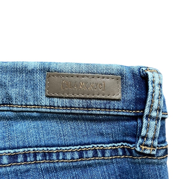BLANK NYC Distressed Skinny Jeans in Shot Not Blue Wash, Size 25 - Picture 4 of 9